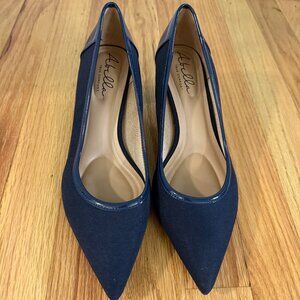 Arbella Navy Pumps Size 8